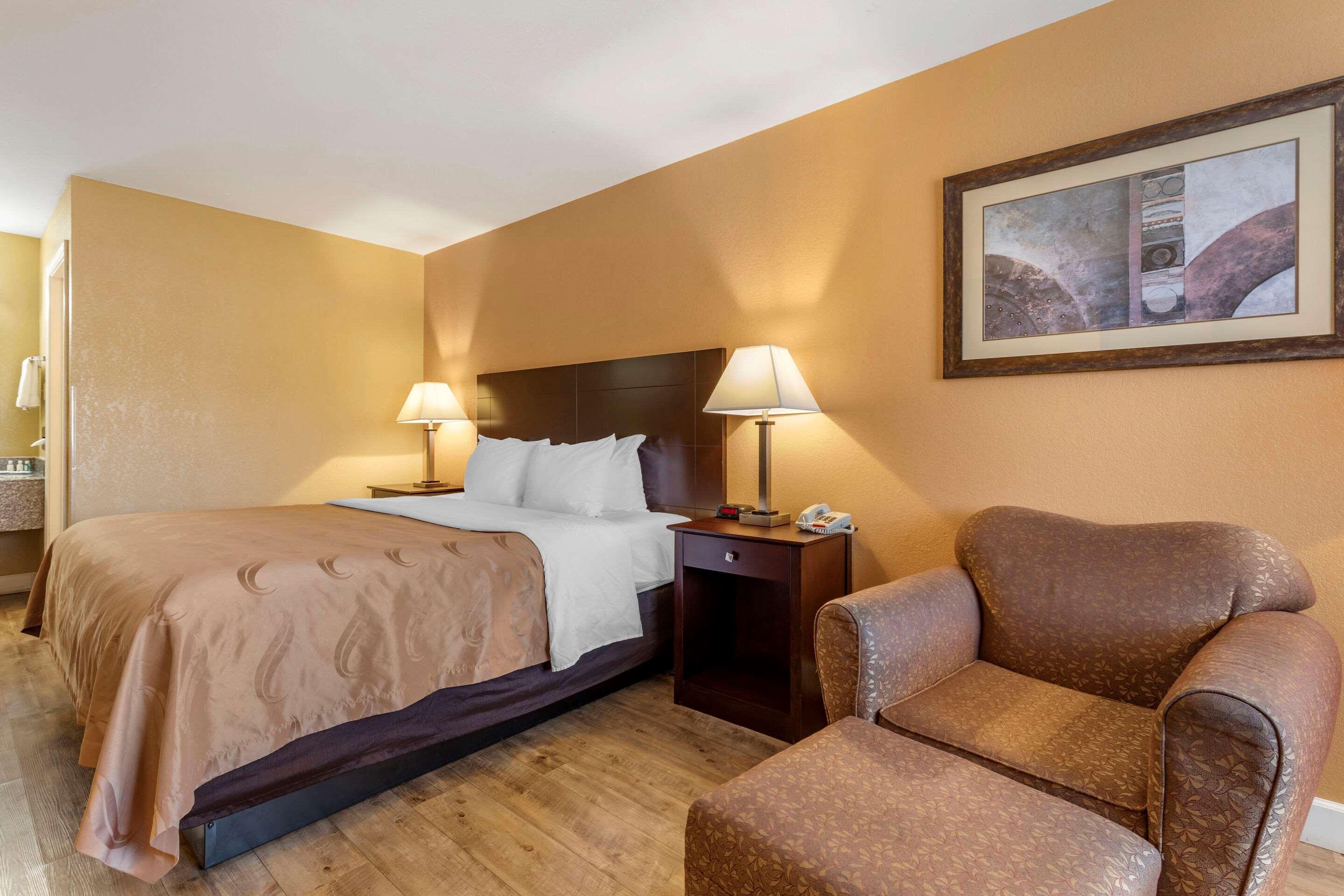 Quality Inn Russellville I-40 Bagian luar foto
