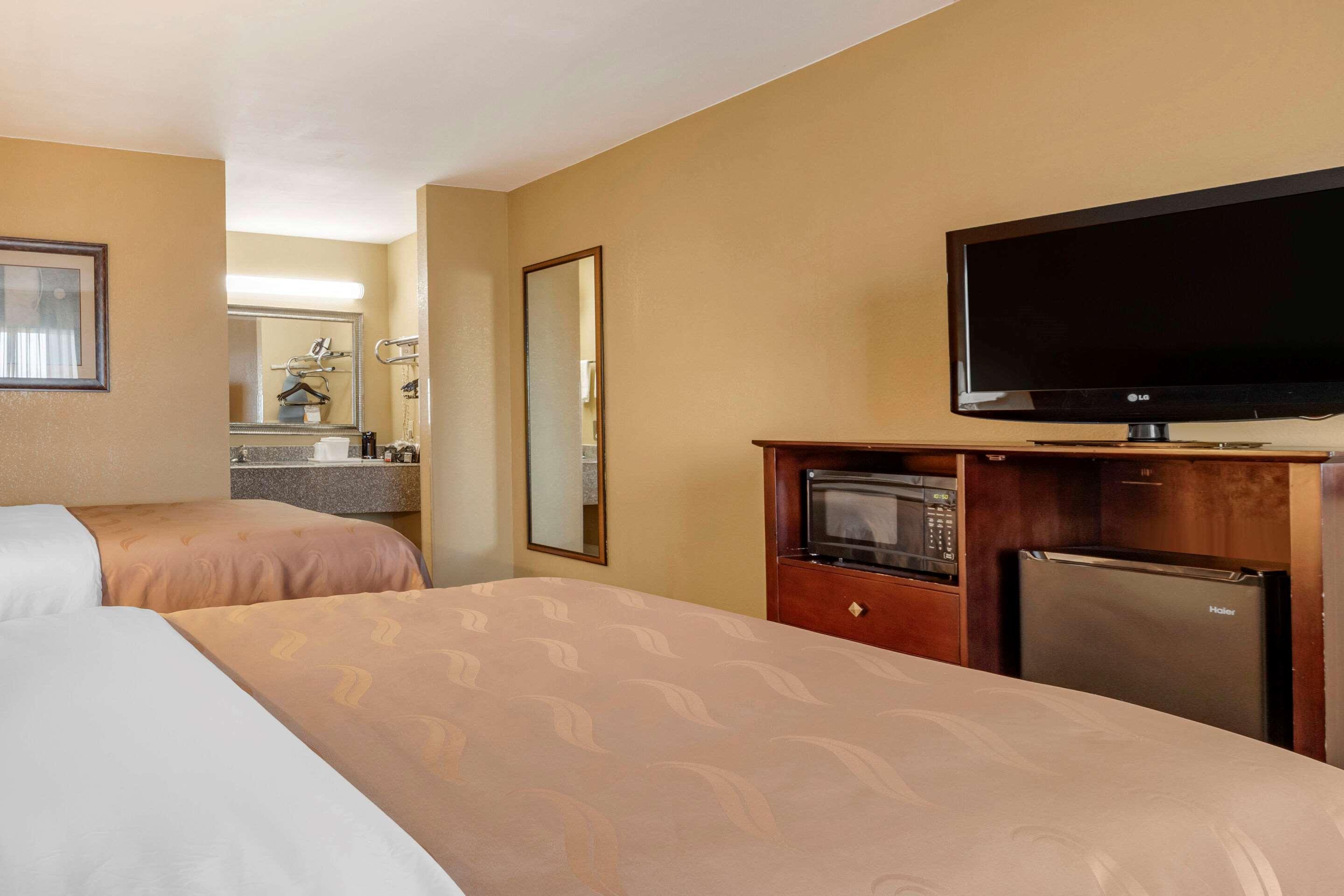 Quality Inn Russellville I-40 Bagian luar foto