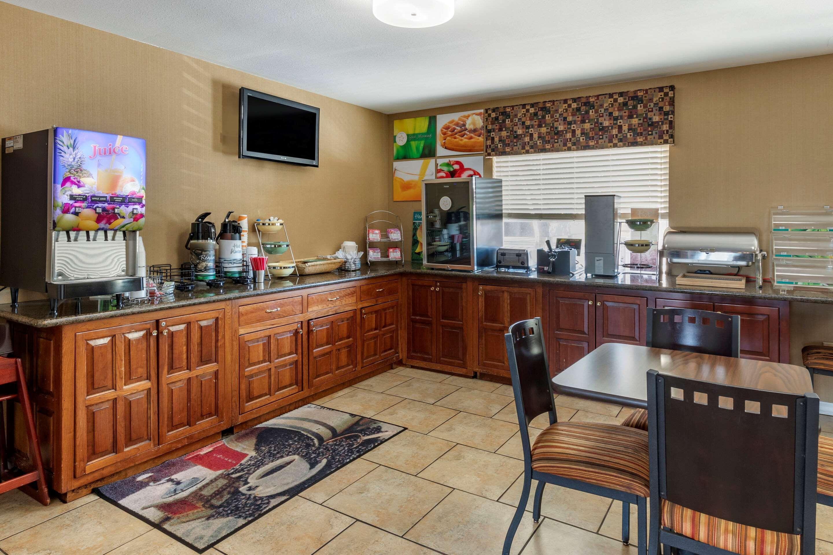 Quality Inn Russellville I-40 Bagian luar foto