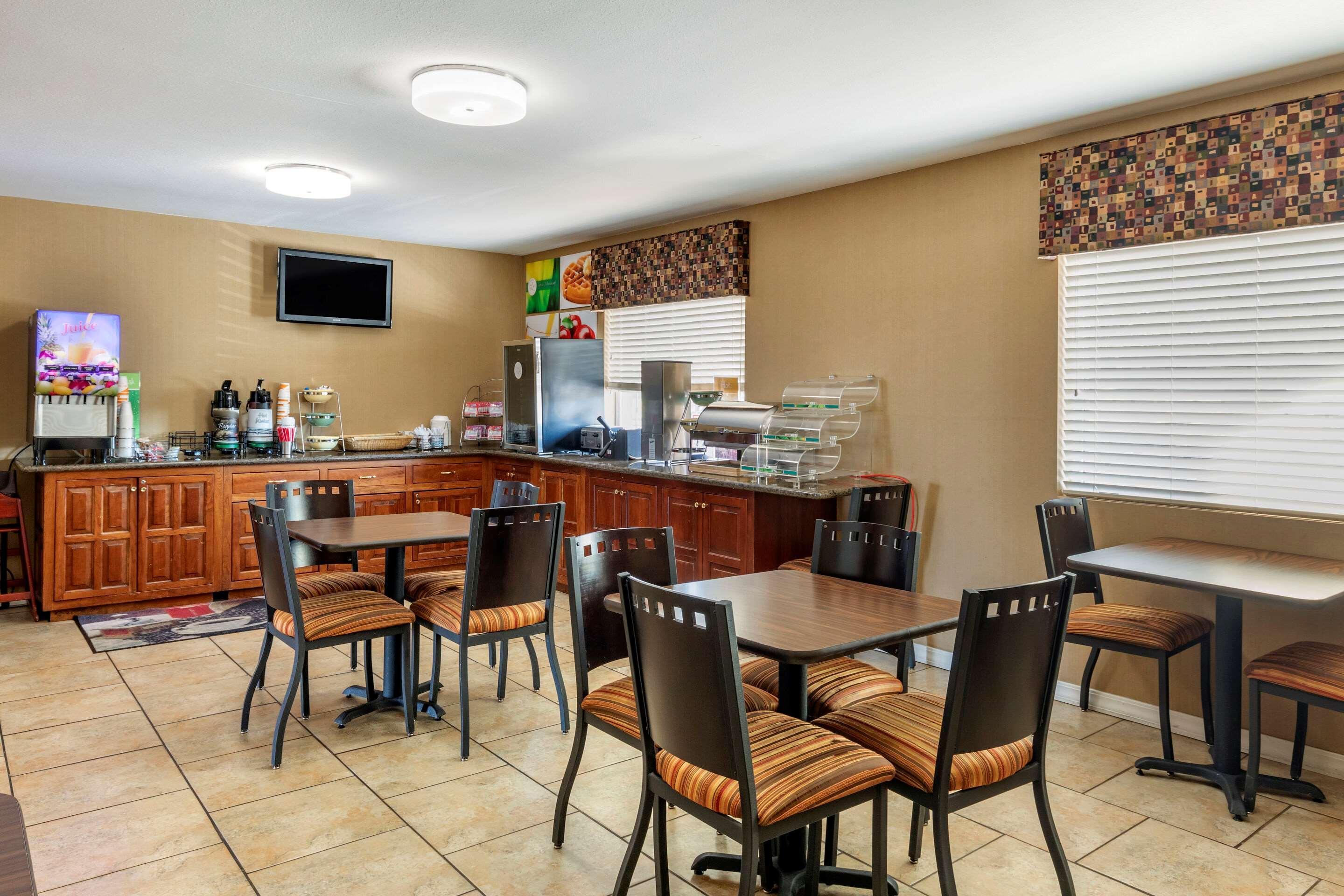 Quality Inn Russellville I-40 Bagian luar foto