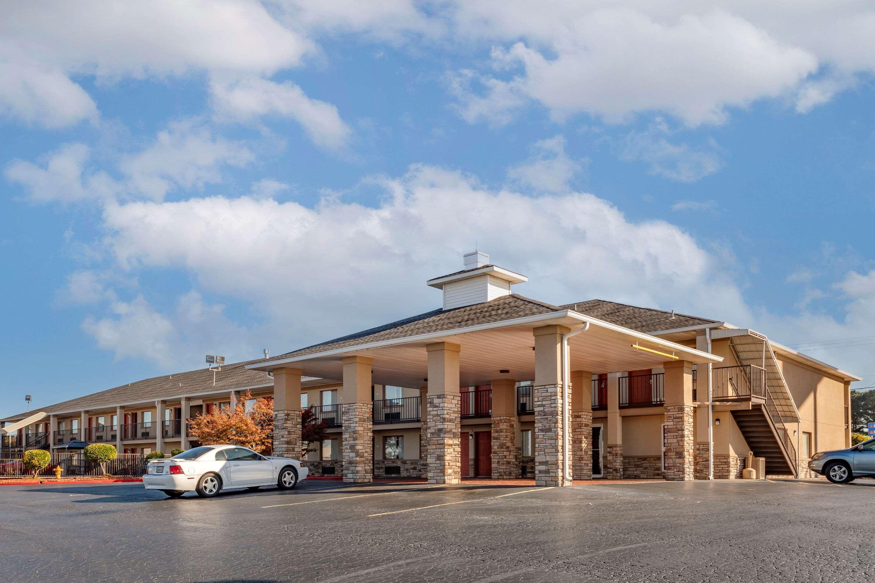 Quality Inn Russellville I-40 Bagian luar foto