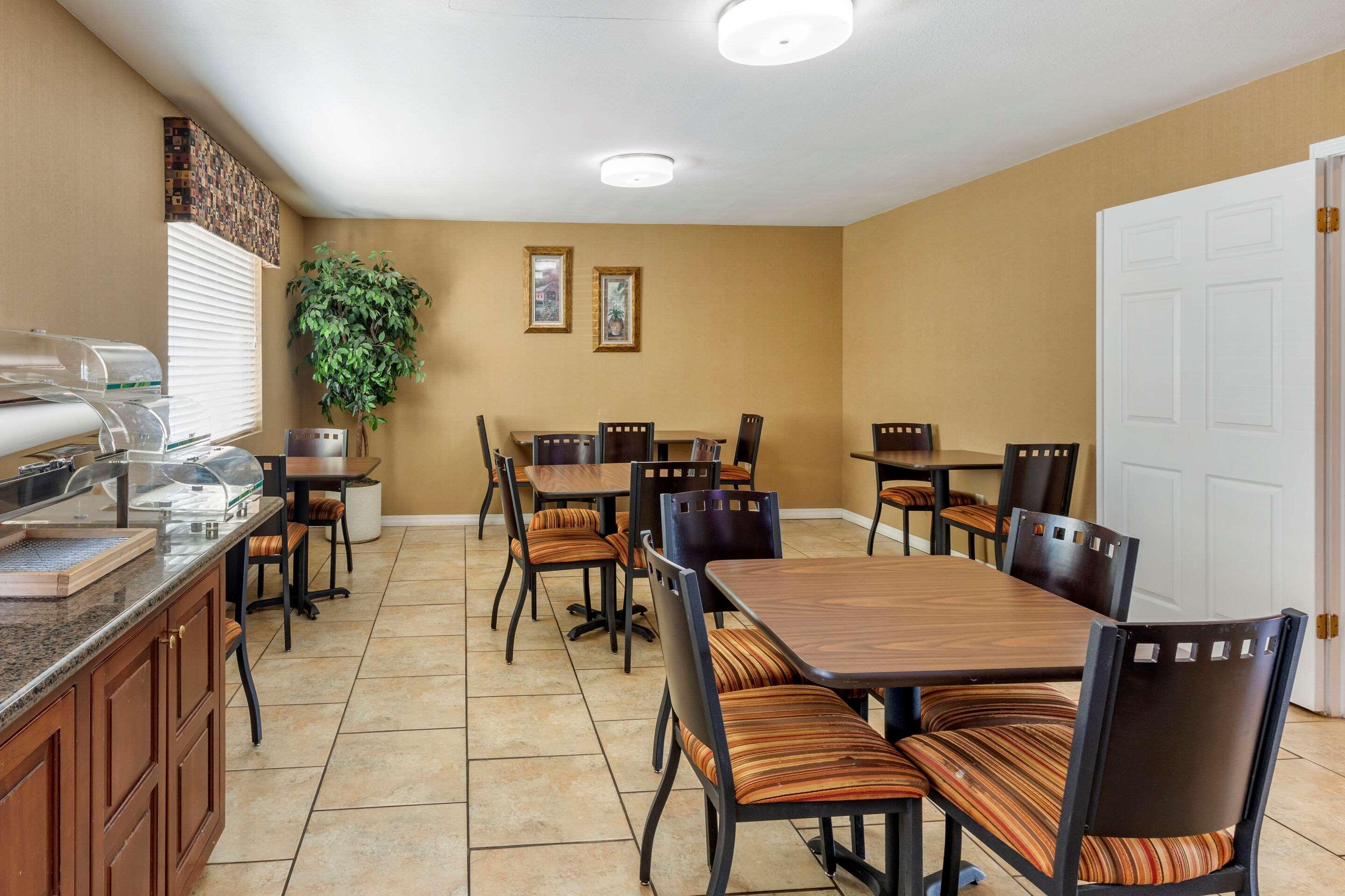 Quality Inn Russellville I-40 Bagian luar foto